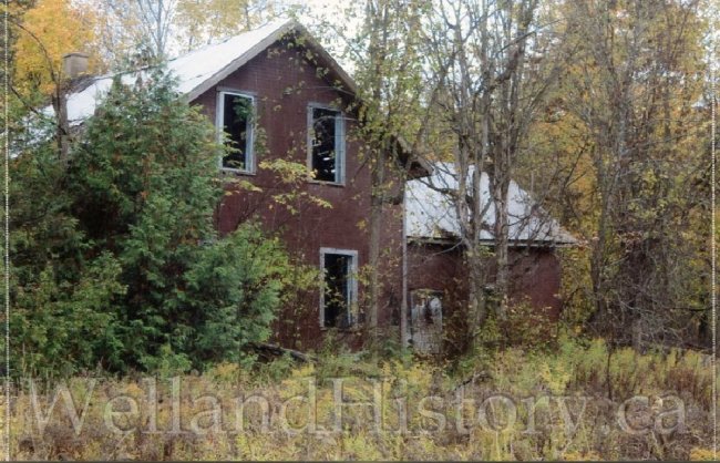 image Barns abandon house 2441 County Road 44 near Havelock Oct 11 2017--098.jpg
