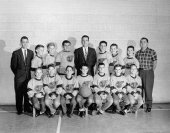 image 17 - 1957 Welland South School Junior Boys Basketball Champions.jpg